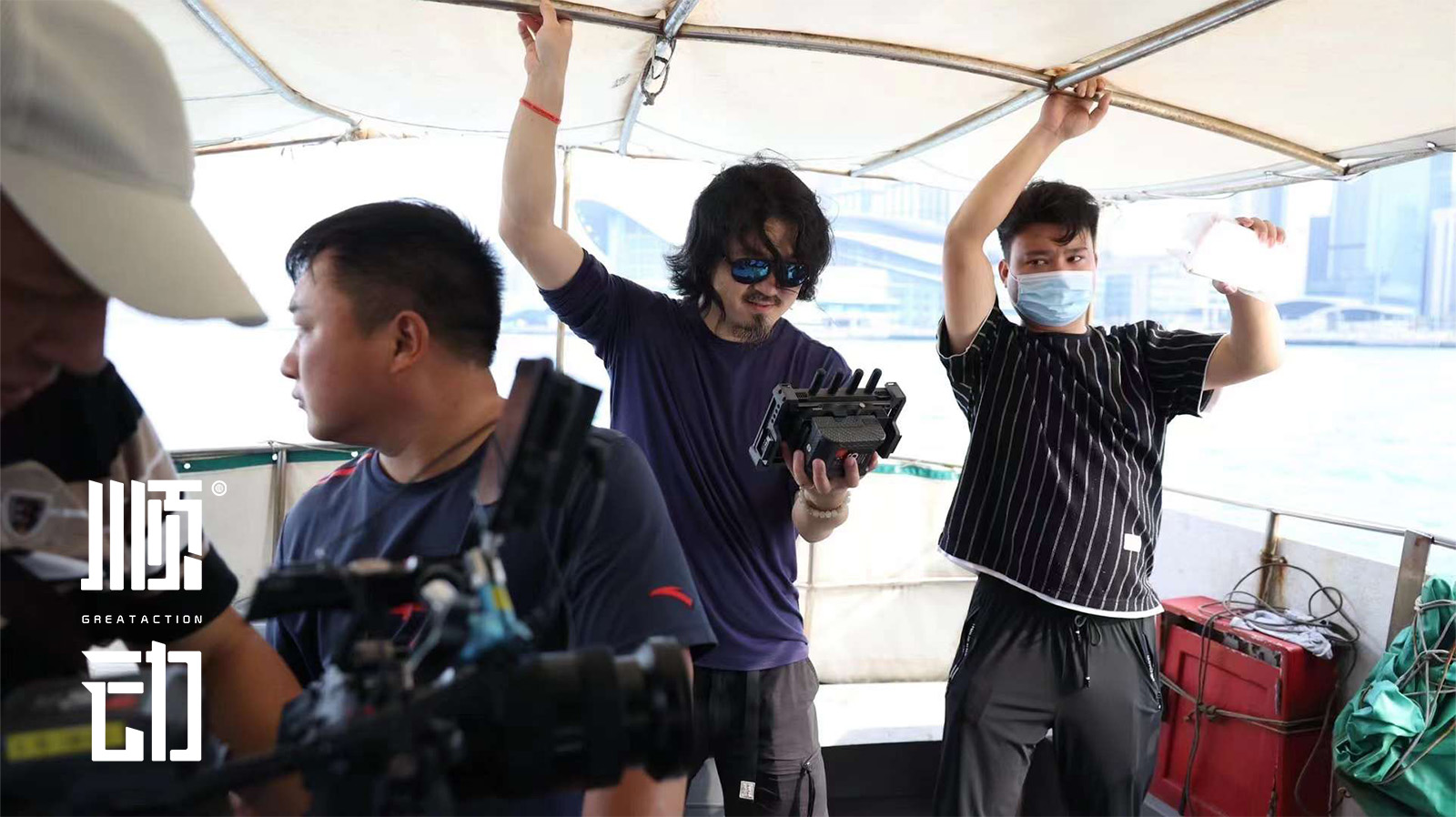順動赴香港維多利亞港進行宣傳片拍攝